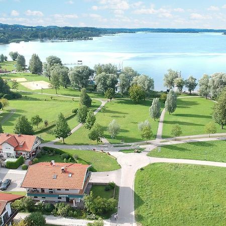 Ferienwohnungen Haus am See Bernau am Chiemsee Exterior foto
