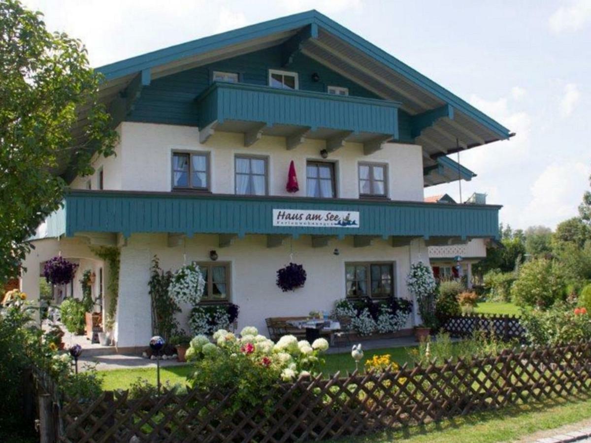 Ferienwohnungen Haus am See Bernau am Chiemsee Exterior foto